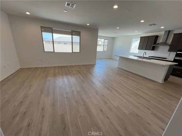 4130 Pioneer, Lake Elsinore, CA 92530