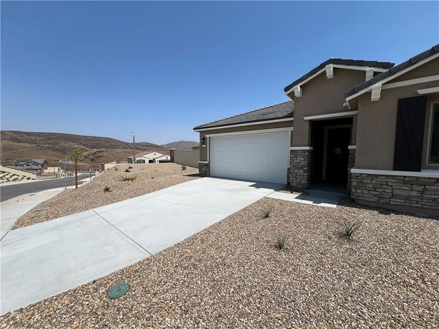 4130 Pioneer, Lake Elsinore, CA 92530