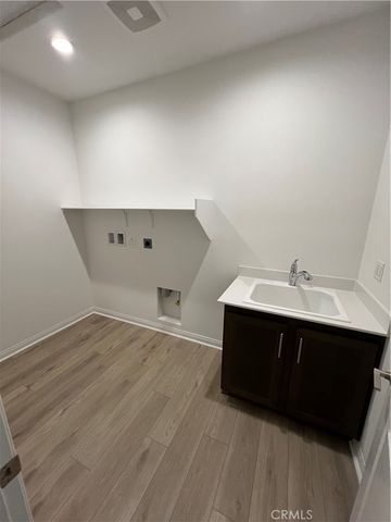 4130 Pioneer, Lake Elsinore, CA 92530