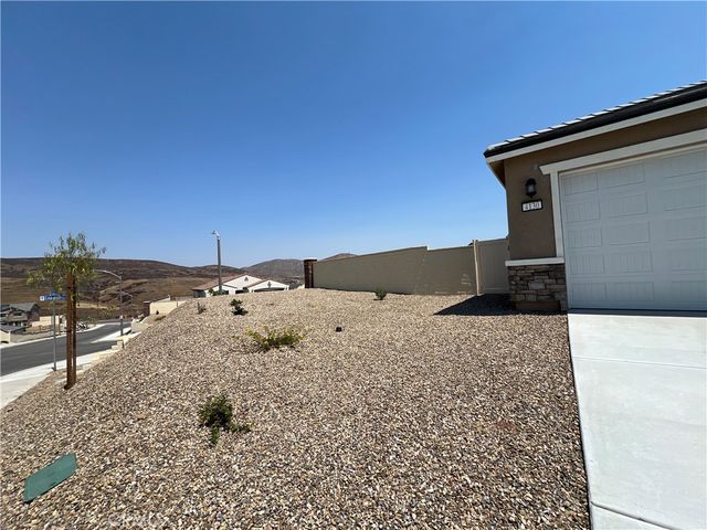 4130 Pioneer, Lake Elsinore, CA 92530