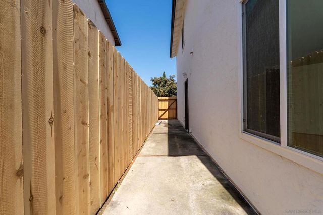 3667 FOREST GLEN RD, San Diego, CA 92154