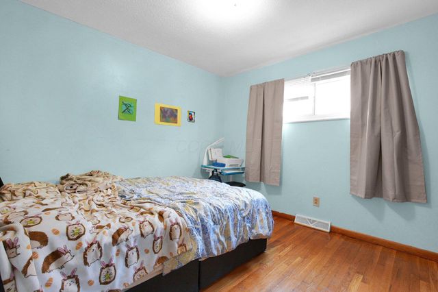 1068 Ross Road, Columbus, OH 43227