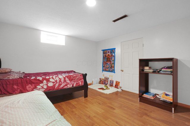 1068 Ross Road, Columbus, OH 43227