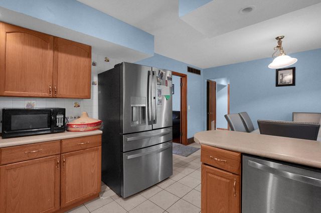 1068 Ross Road, Columbus, OH 43227