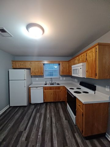 1039 Shadow Ridge Ave, Oak Grove, KY 42262