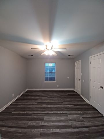 1039 Shadow Ridge Ave, Oak Grove, KY 42262