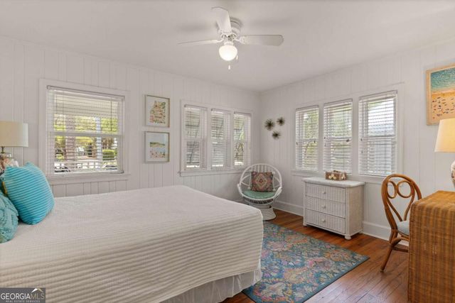 4210 7th Street, St. Simons, GA 31522