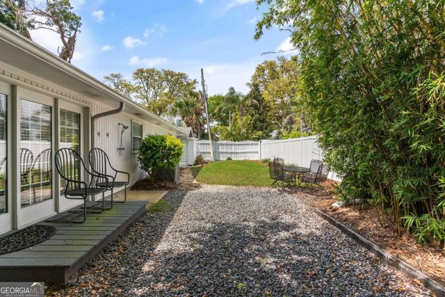 4210 7th Street, St. Simons, GA 31522