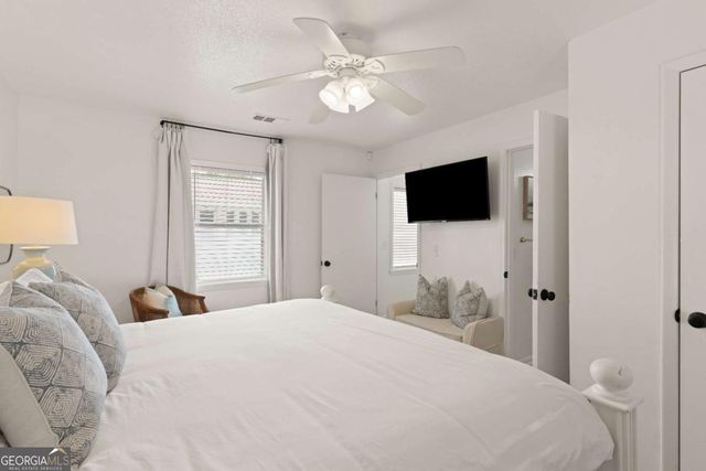 4210 7th Street, St. Simons, GA 31522