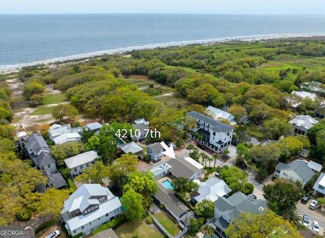 4210 7th Street, St. Simons, GA 31522