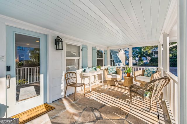 4210 7th Street, St. Simons, GA 31522