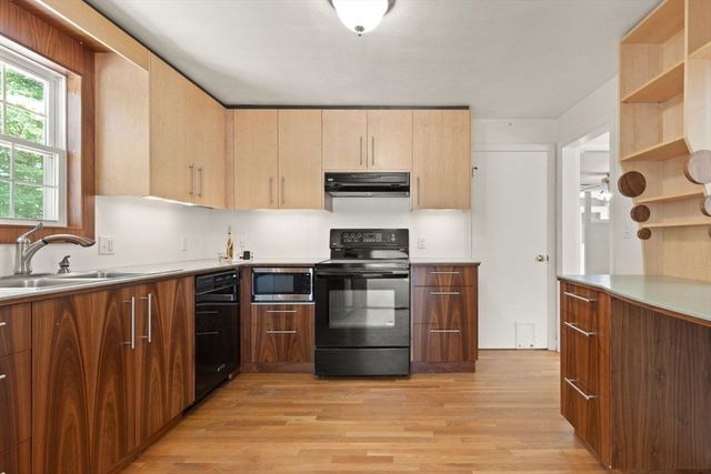 24 Pleasant Park Rd, Sharon, MA 02067