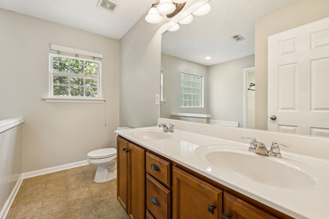 418 Slippery Rock Dr, Murfreesboro, TN 37129