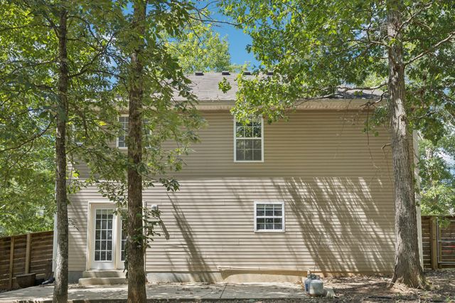 418 Slippery Rock Dr, Murfreesboro, TN 37129