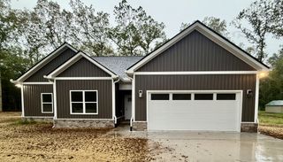 670 N Ballard Rd, Manchester, TN 37355