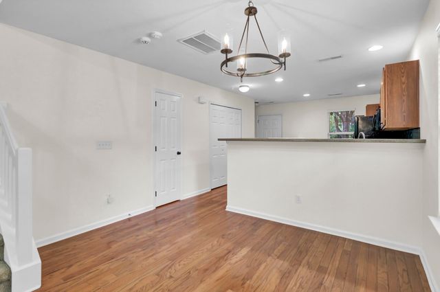 8658 Grassy Oak Trail, North Charleston, SC 29420