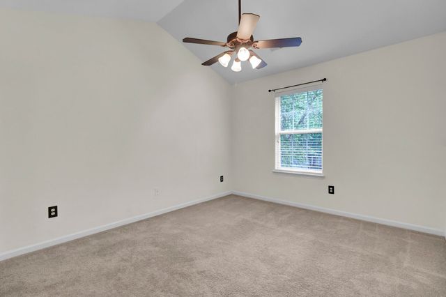 8658 Grassy Oak Trail, North Charleston, SC 29420