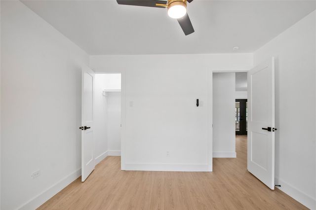 1405 W Crockett Street, La Marque, TX 77568