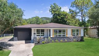 1405 W Crockett Street, La Marque, TX 77568