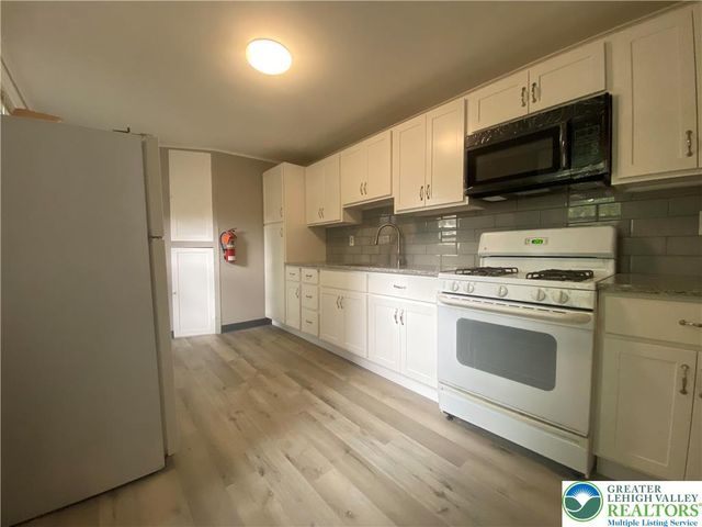 706 Northampton Street, Easton, PA 18042