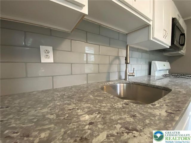 706 Northampton Street, Easton, PA 18042