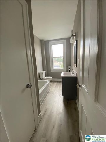706 Northampton Street, Easton, PA 18042