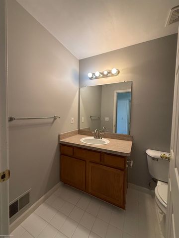 28165 Raleigh Crescent Drive, Chesterfield Twp, MI 48051