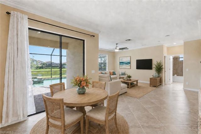 4381 Madagascar Palm WAY, Naples, FL 34119