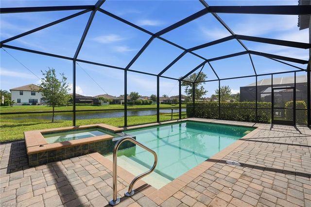 4381 Madagascar Palm WAY, Naples, FL 34119