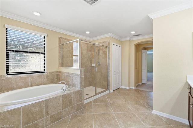 4381 Madagascar Palm WAY, Naples, FL 34119