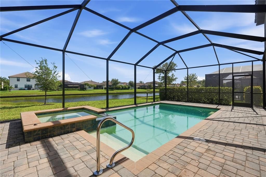 4381 Madagascar Palm WAY, NAPLES, FL 34119 — photo 3