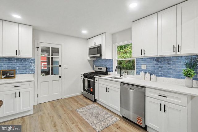 28 CHANDELLE RD, Baltimore, MD 21220