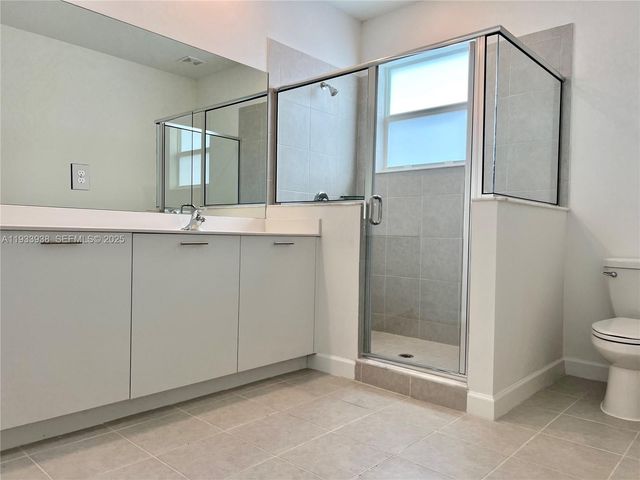 12713 NW 24th Ave, Miami, FL 33167