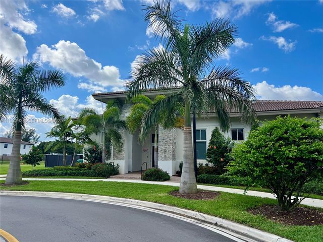 12713 NW 24th Ave, Miami, FL 33167