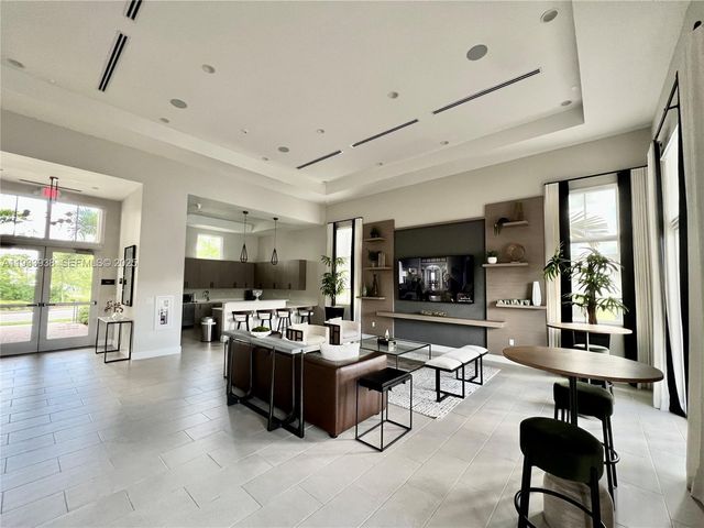 12713 NW 24th Ave, Miami, FL 33167