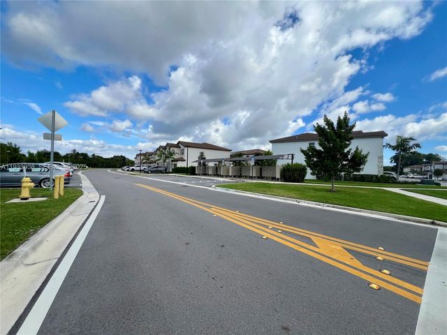 12713 NW 24th Ave, Miami, FL 33167