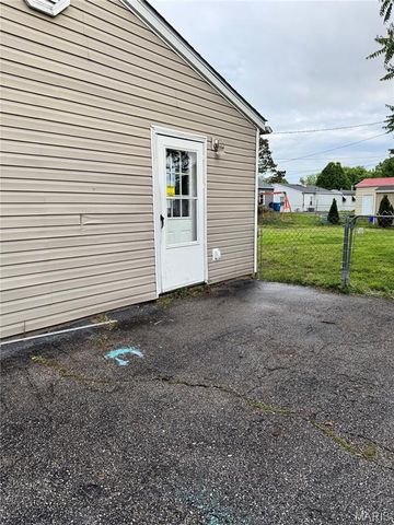 2428 Sunbury Avenue, Granite City, IL 62040
