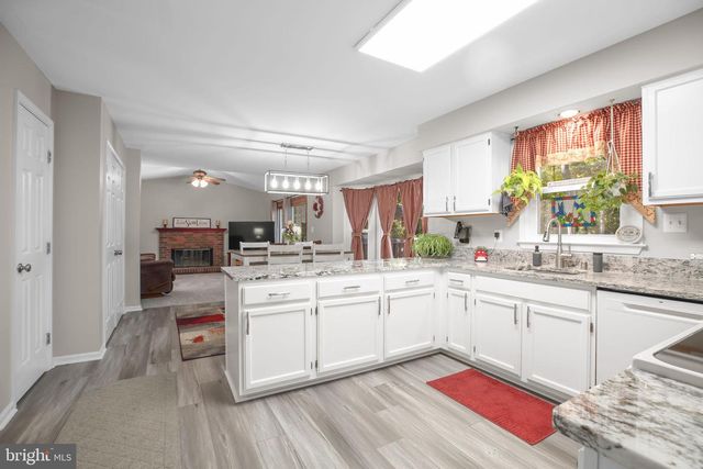 3203 TITANIC DR, Stafford, VA 22554