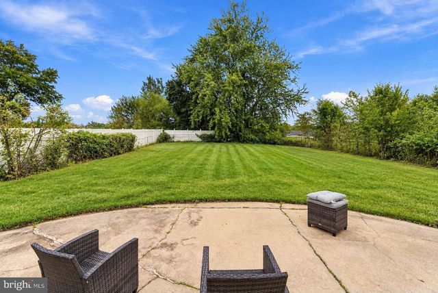 36 AVELLA LN, Sicklerville, NJ 08081