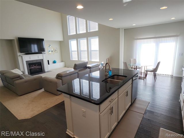 5887 Northford, Canton, MI 48187