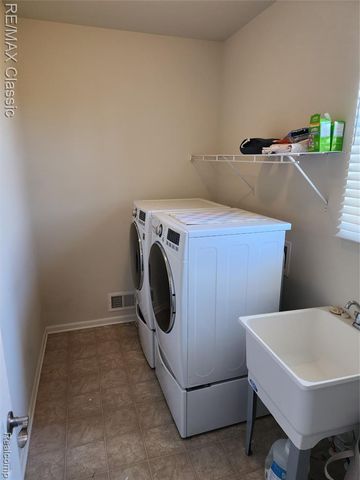 5887 Northford, Canton, MI 48187