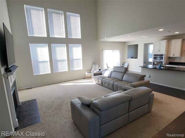 5887 Northford, Canton, MI 48187