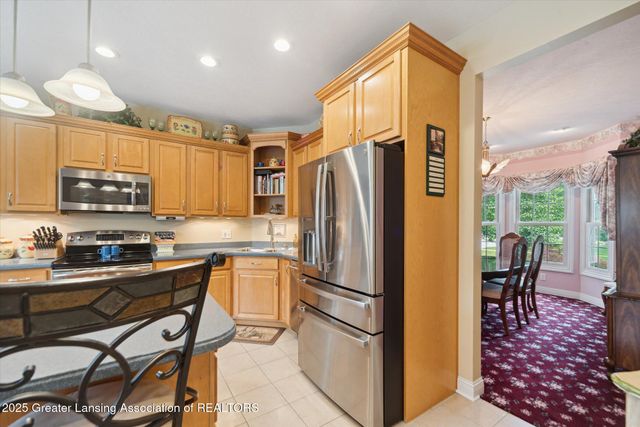 11195 Prestwick Drive, Lansing, MI 48917