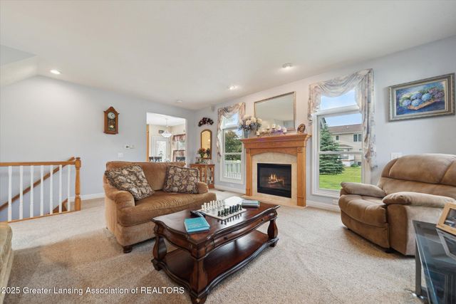 11195 Prestwick Drive, Lansing, MI 48917