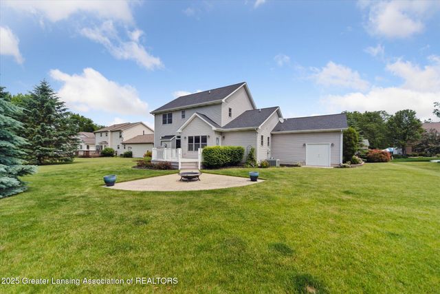 11195 Prestwick Drive, Lansing, MI 48917