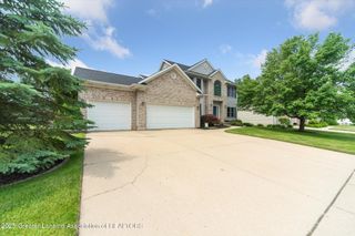 11195 Prestwick Drive, Lansing, MI 48917