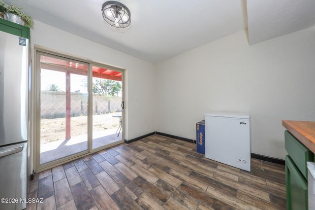 3251 S Serena Circle, Tucson, AZ 85730