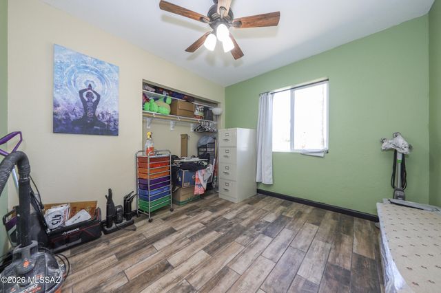 3251 S Serena Circle, Tucson, AZ 85730