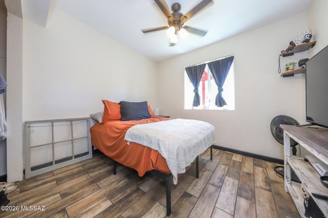3251 S Serena Circle, Tucson, AZ 85730