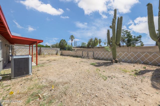 3251 S Serena Circle, Tucson, AZ 85730